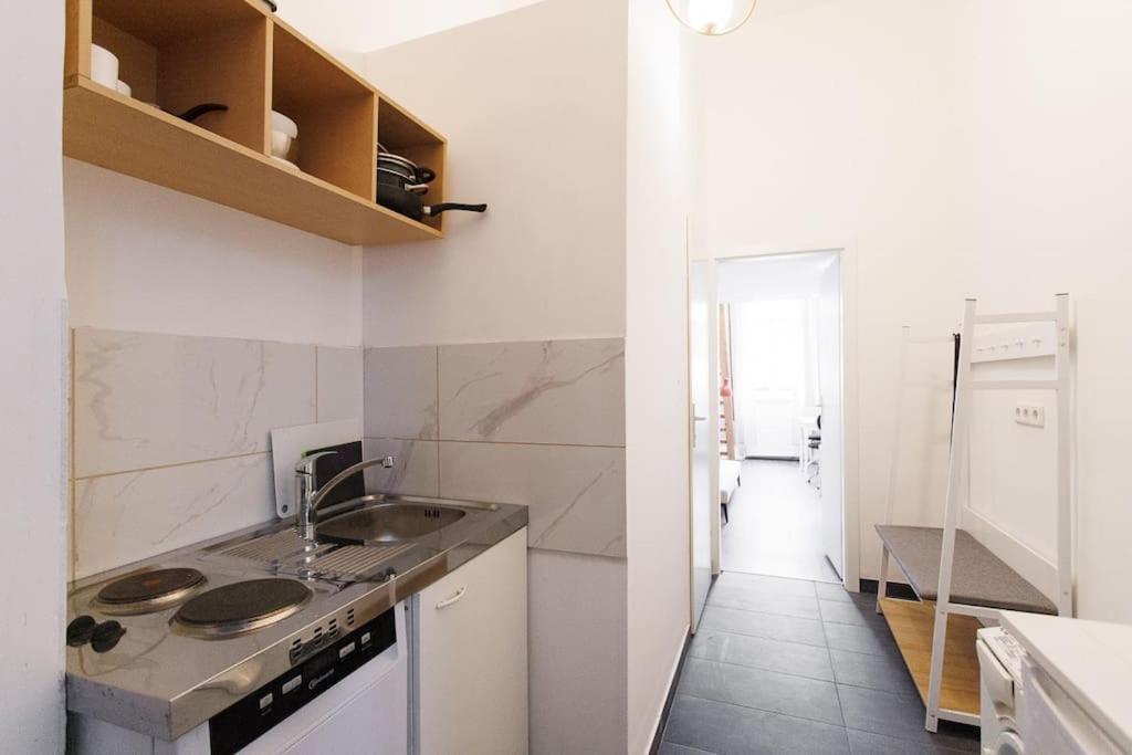 Urban Capsule Apartment - Near Mariahilfer Strasse Wien Eksteriør billede